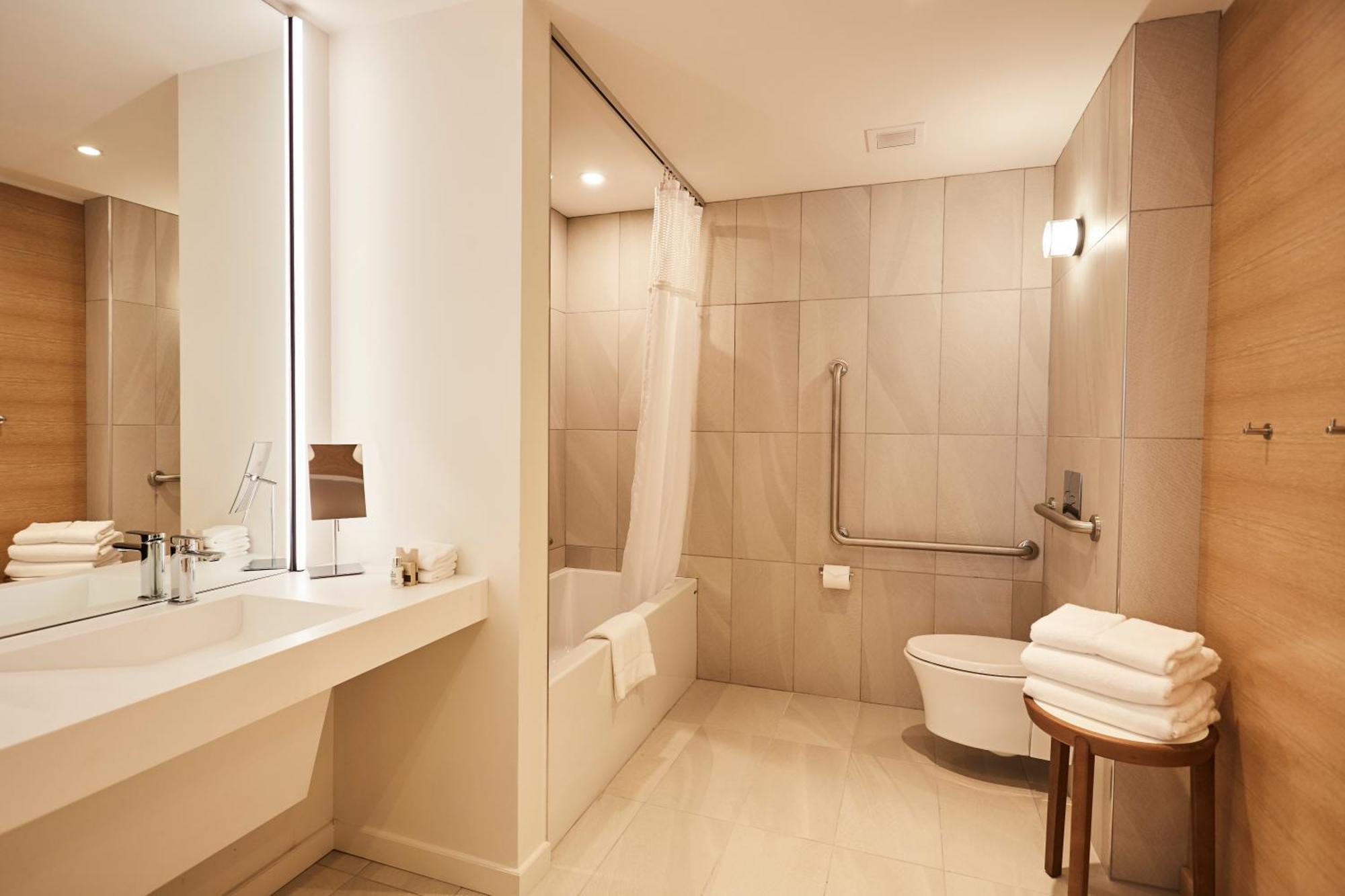 Le Germain Hotel Otawa Habitación foto